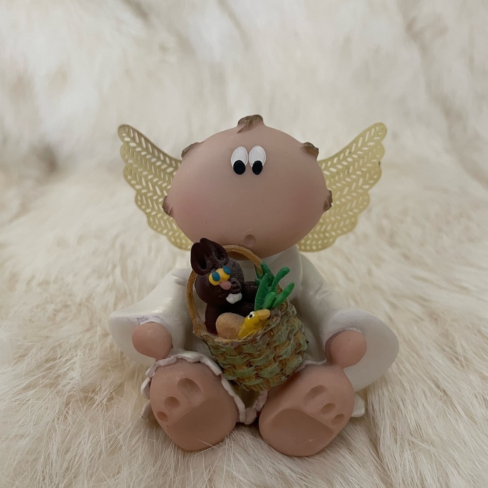 Vtg Russ Guardian Angel Cheeks Figurine Easter. Y2K